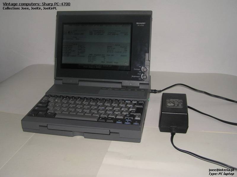 Sharp PC-4700 - 06.jpg